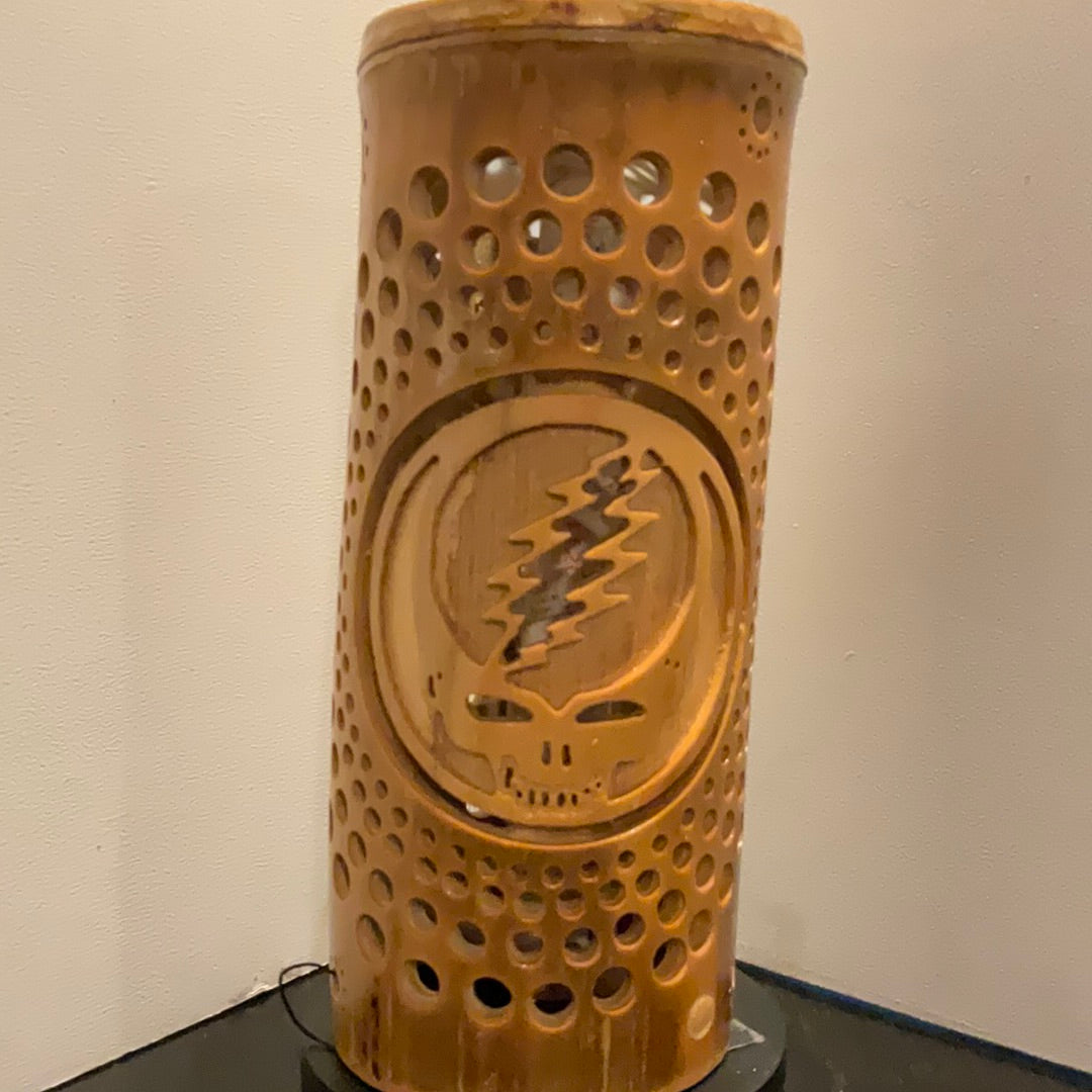 11" Tabletop Steal Your Face - Signature LED effects