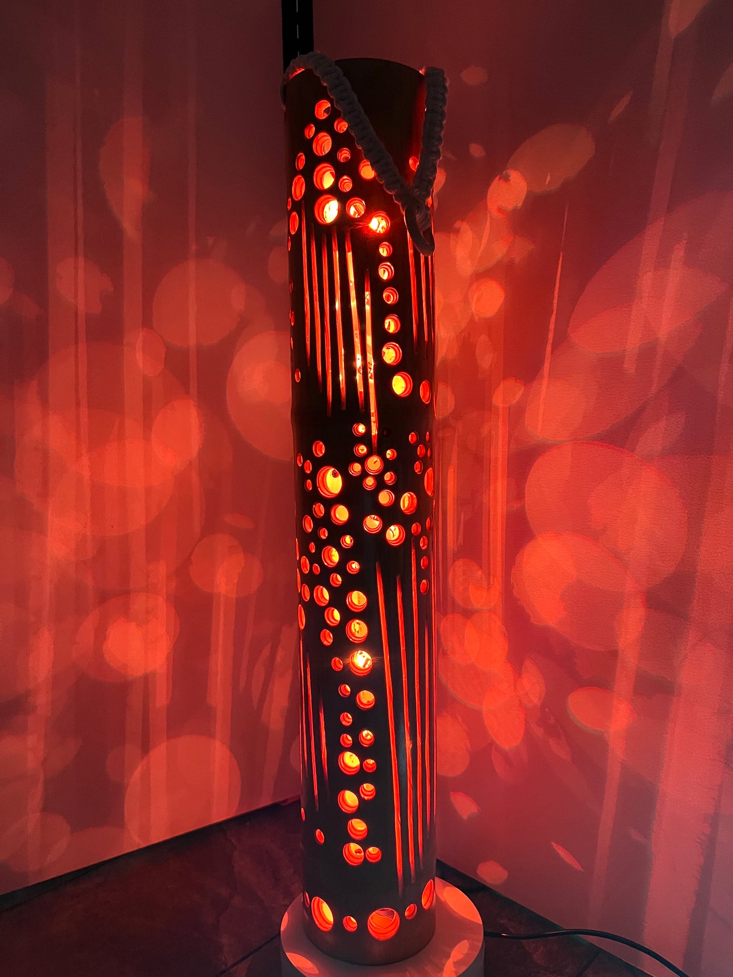 24" Lantern Classic Design - Signature LED effects