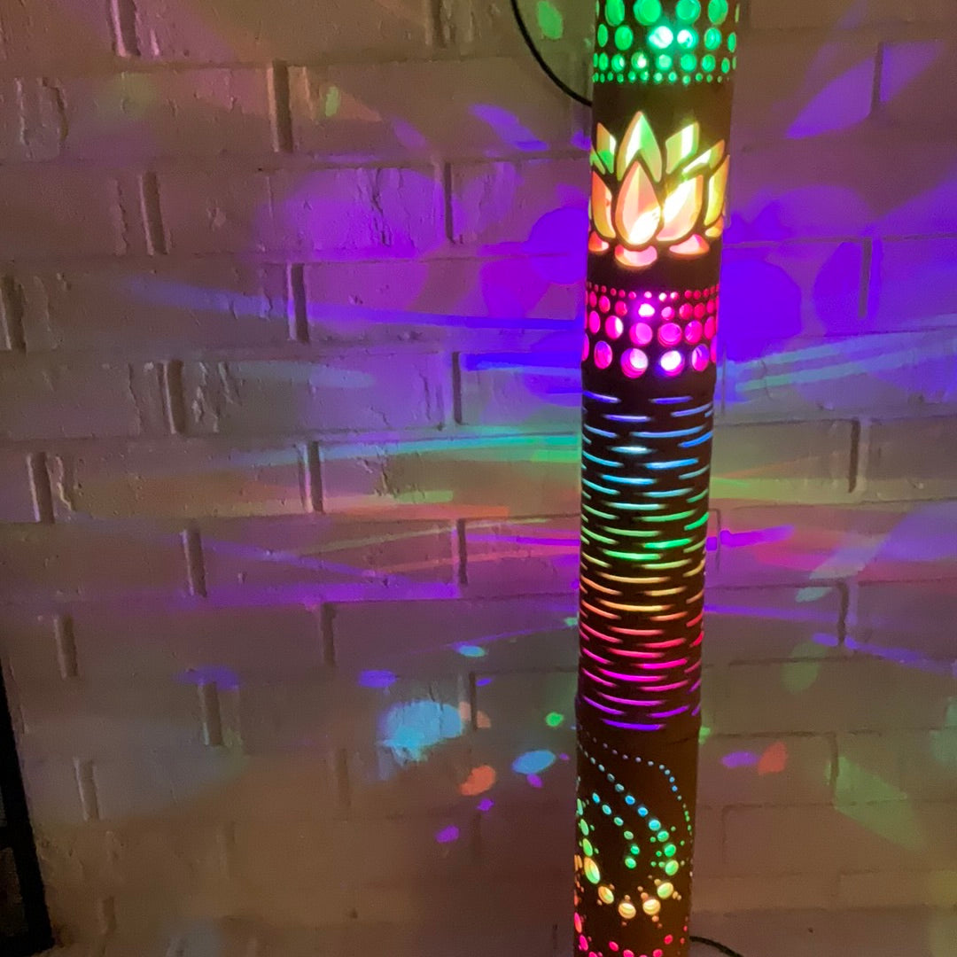 30" Lantern Lotus Design - Signature LED effects
