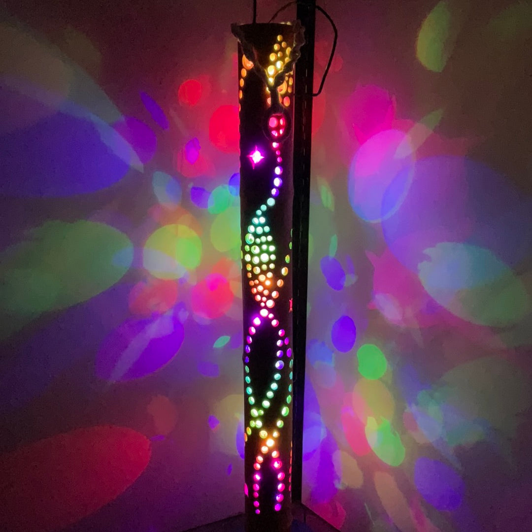 30" Lantern Classic Design - Signature LED effects