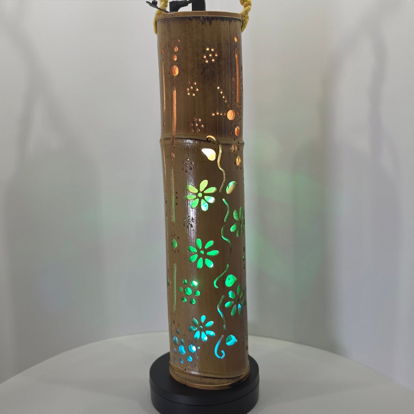 Bamboo Lantern - Daisy
