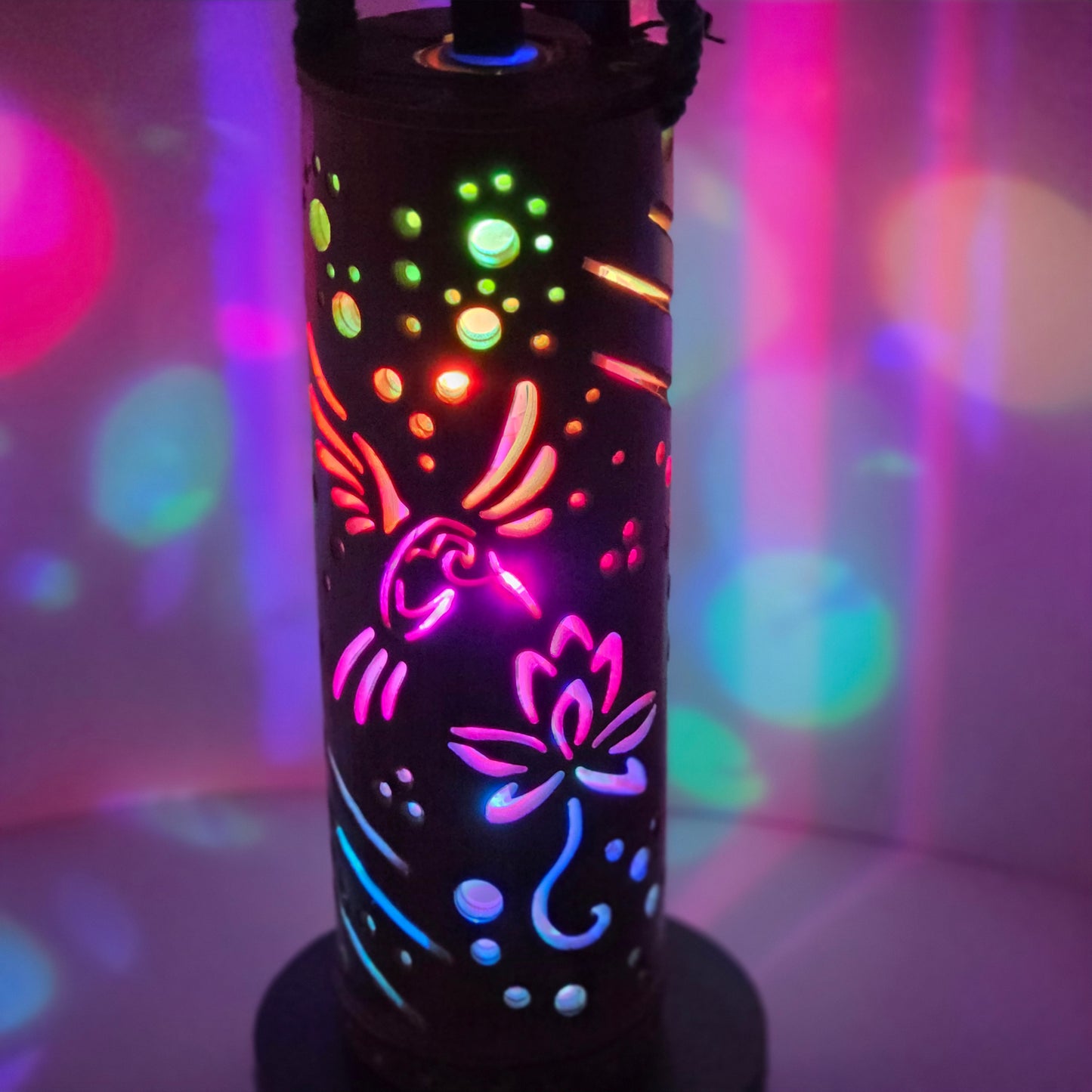 Bamboo Lantern - Hummingbird Flower